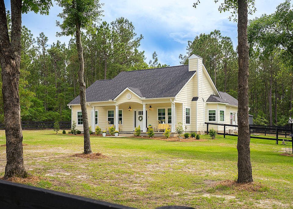 1st image of 227 Bridle Creek Trl