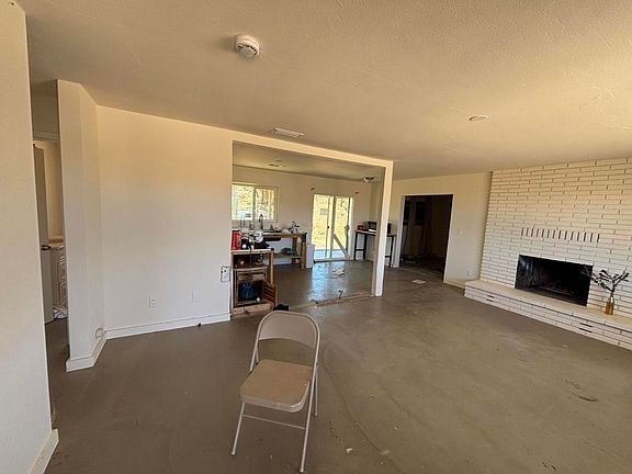 5th image of 55519 Iona Ln