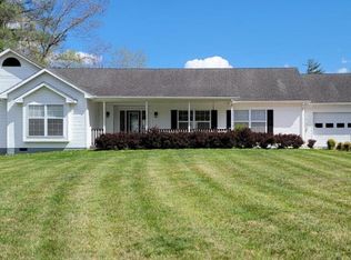35 Middle Ridge Dr, Callaway, VA 24067