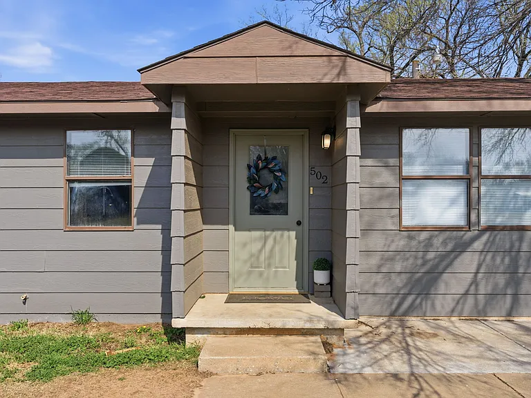 502 N Harper St — Photo 19