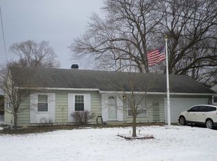 30317 N Meadowbrook Ln, Elkhart, IN 46514