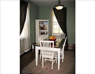 Spacious Dining Room 