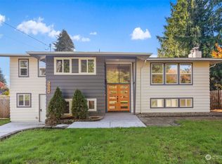 5004 241st St SW, Mountlake Terrace, WA 98043