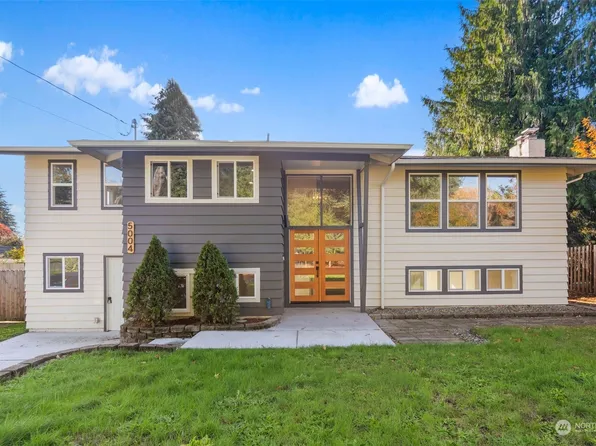 5004 241st Street SW, Mountlake Terrace, WA 98043