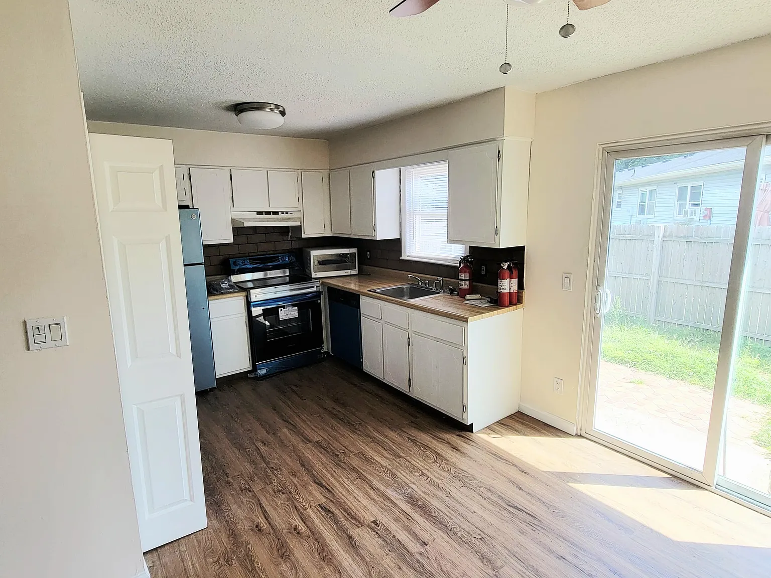 1 bed, $1,950 — Photo 4