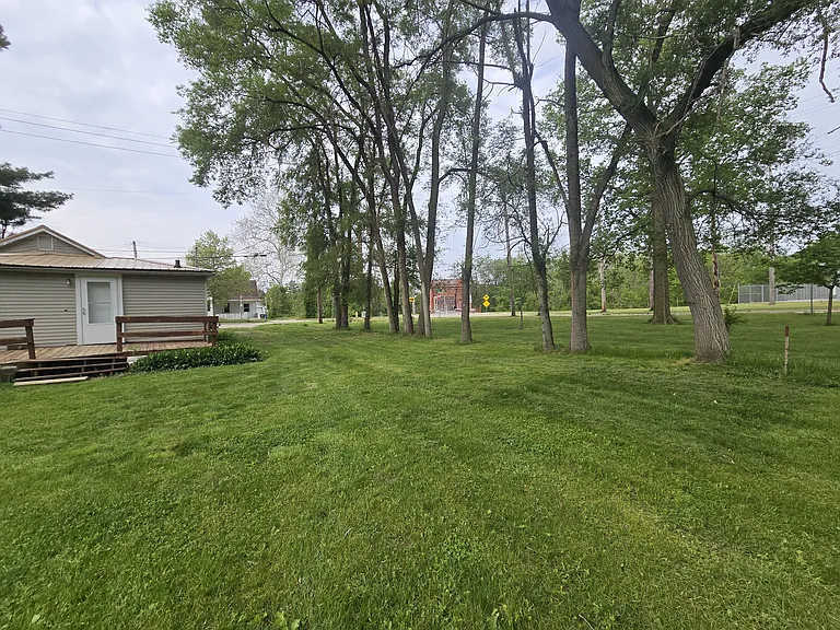 905 River Ave #1 — Photo 3