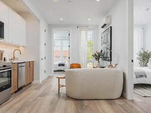 2917 Snyder Avenue image 1 of 1
