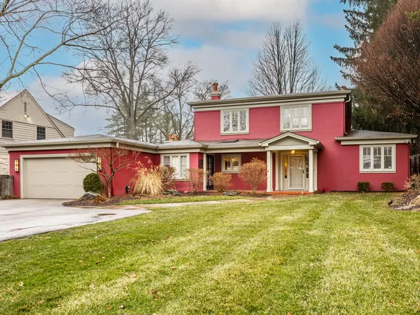7162 N Pennsylvania St, Indianapolis, IN 46240