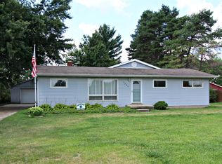 7285 N Center Rd, Mount Morris, MI 48458