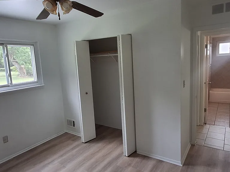 113 E Princeton Ave — Photo 9