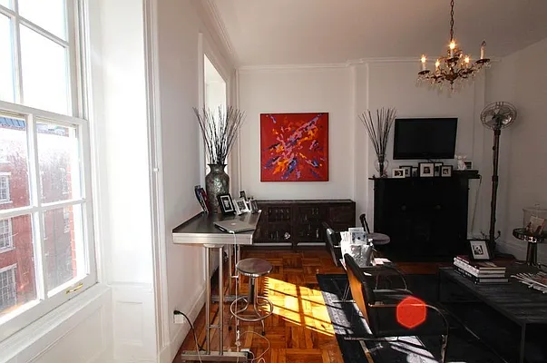 Rented by NY Casa Group | media 24