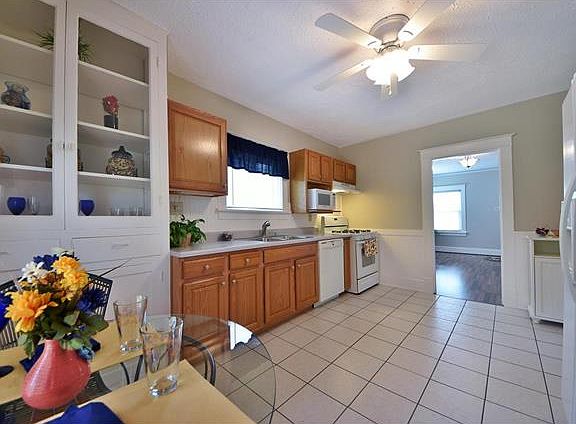 5th image of 9718 Midland Blvd
