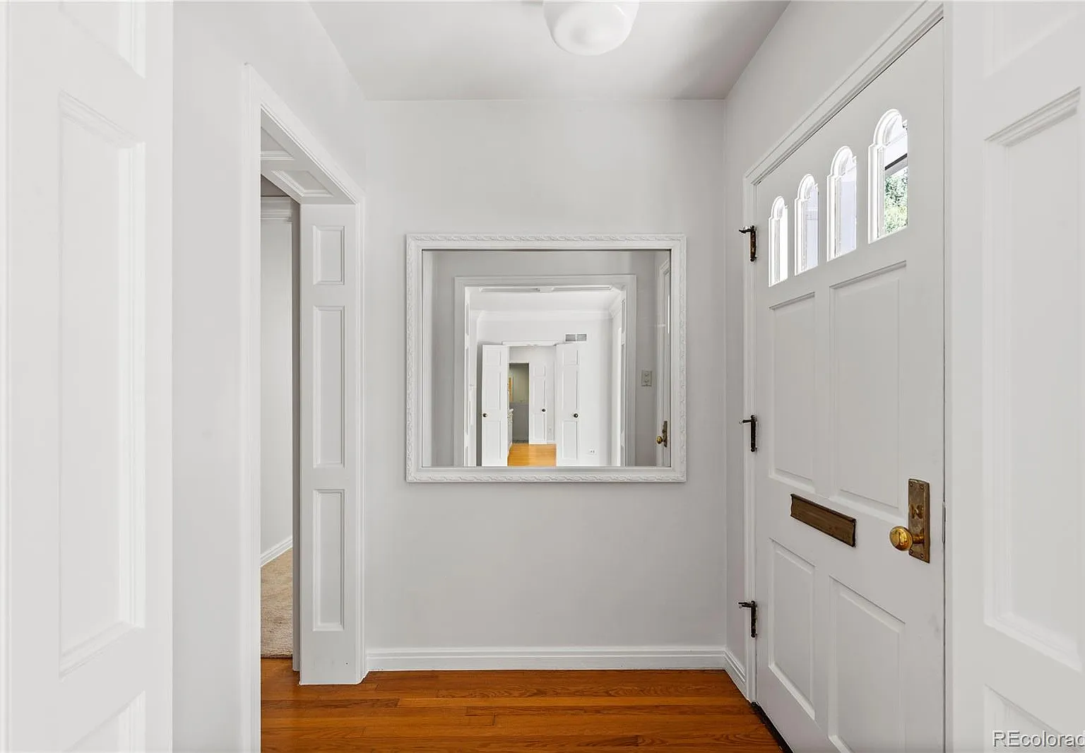 3 bed, 2026 sqft, $6,500 — Photo 3