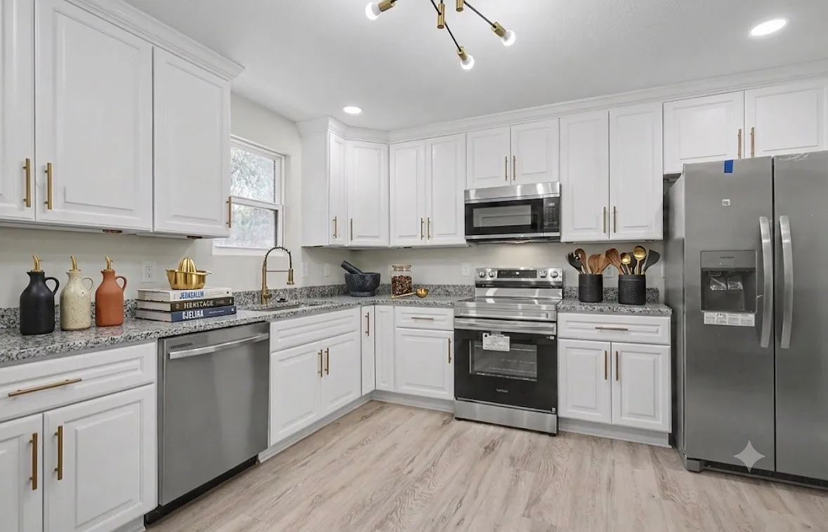3 bed, 1550 sqft, $2,500 — Photo 1