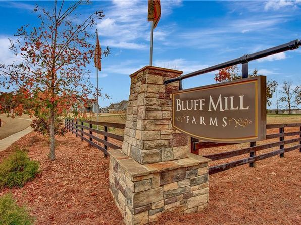 340 Bluff Mill Farms Dr, Senoia, GA 30276
