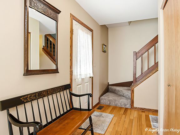 2nd image of 742 Dartmouth Dr
