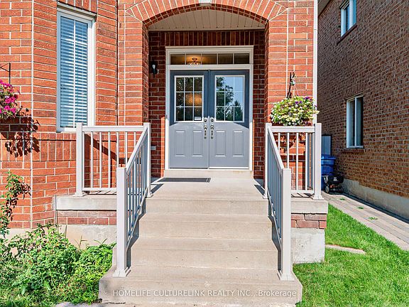 3rd image of 93 Greenwood Rd