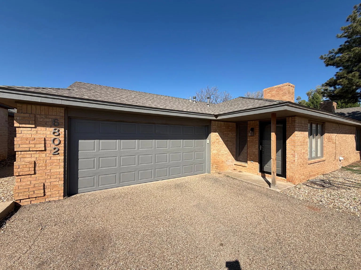 2 bed, 2.0 bath, 1169 sqft, $1,200 — Photo 1