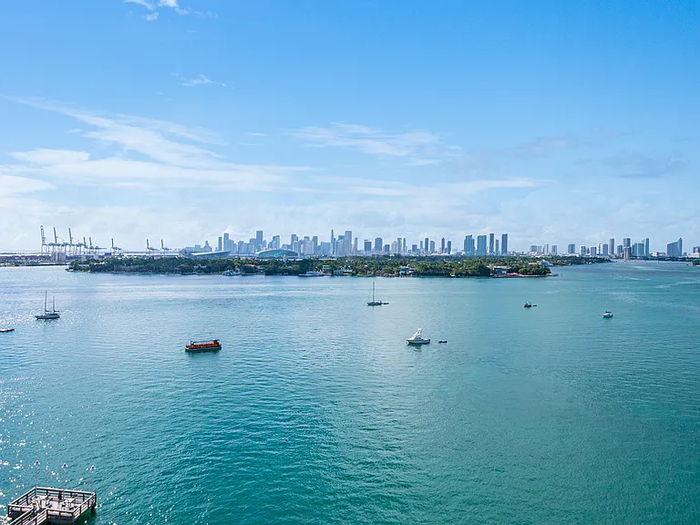 The view from your apartment home is breathtaking and vast