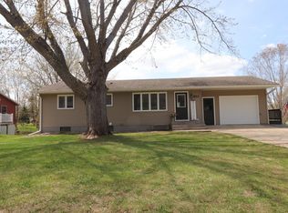 611 4th St S, Long Prairie, MN 56347