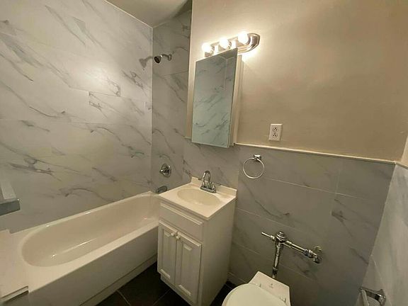 4th image of 65-48 224th St #2B