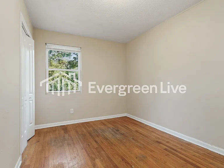9 Rolling Hills Ct — Photo 8