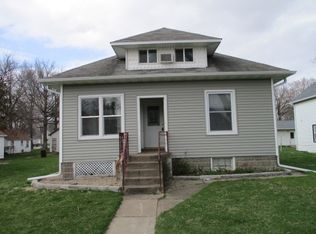 1004 5th St, Durant, IA 52747