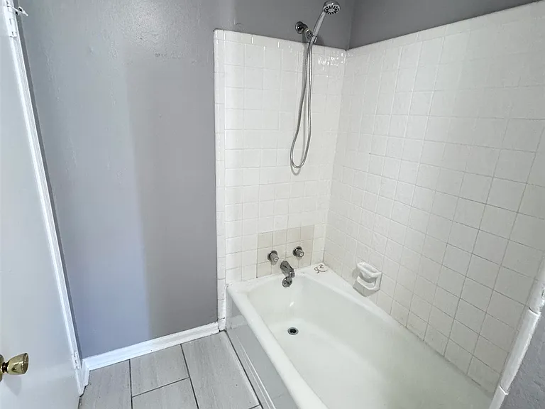 817 N Forest Dr — Photo 13