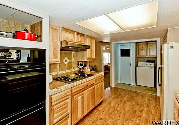 5th image of 1640 Laverne Dr