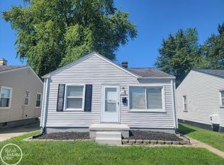 22811 Sharrow Ave, Warren, MI 48089