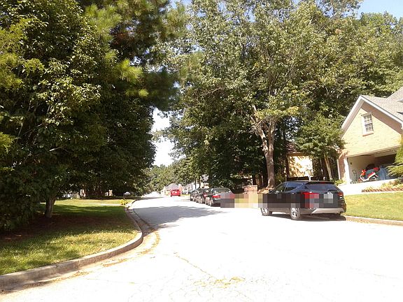 5th image of 3177 Christian Springs Dr