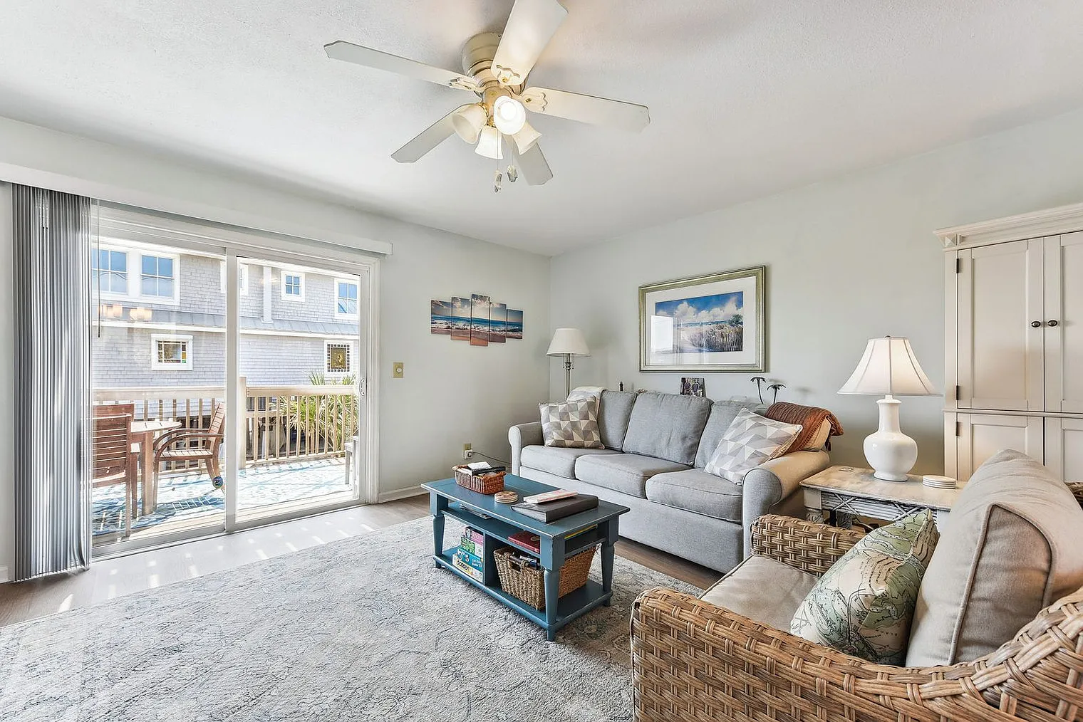 2 bed, 2.0 bath, 1022 sqft, $3,485 — Photo 1