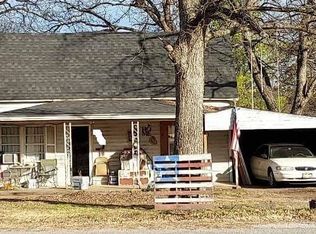 615 Ash Ave, Comanche, OK 73529