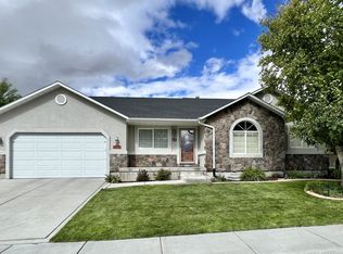 3525 Ridgecrest Dr, Elko, NV 89801