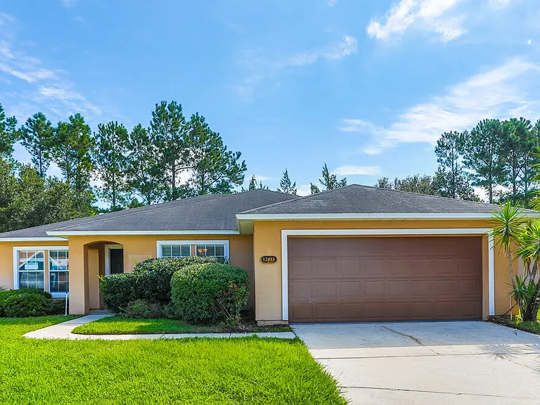 12613 Wooded Bluff Ct — Photo 1