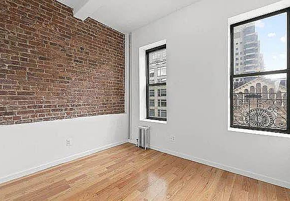 5th image of 1225 1st Ave #5