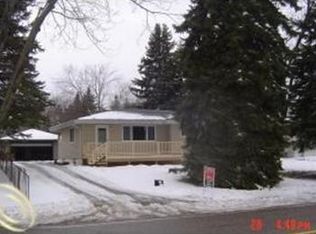 2627 Frembes Rd, Waterford, MI 48329