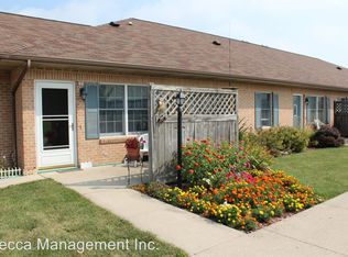 720 Trail Dr APT 03, Napoleon, OH 43545