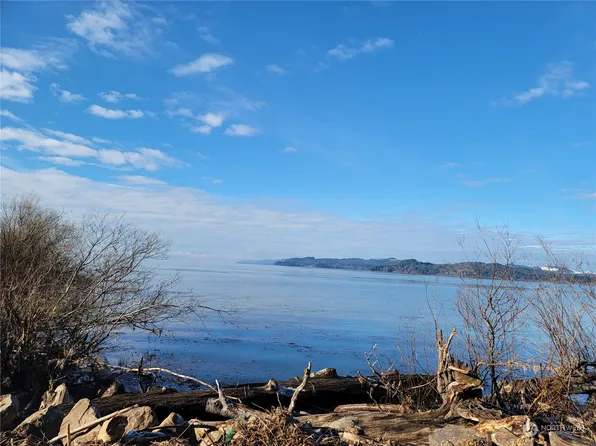 889 Altoona Pillar Rock Road, Rosburg, WA 98643