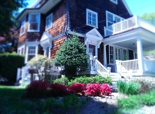 28 Paterson St, Providence, RI 02906