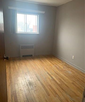 2nd image of 2952 Kingsland Ave