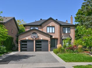 26 Christie Dr, Brampton, ON L6Z3J4