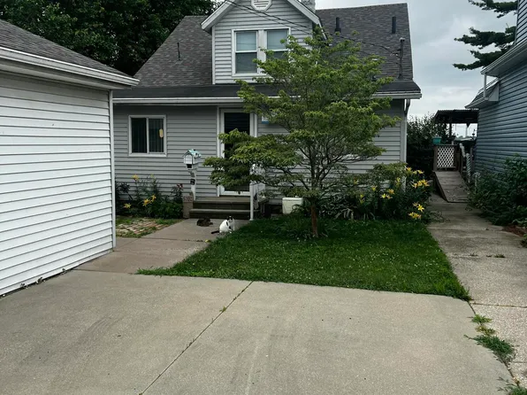 5702 Lakeside Ave, Toledo, OH 43611