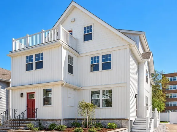 15 Foster St #15B, Arlington, MA 02474