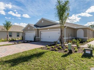 10748 Crossback Ln, Lehigh Acres, FL 33936