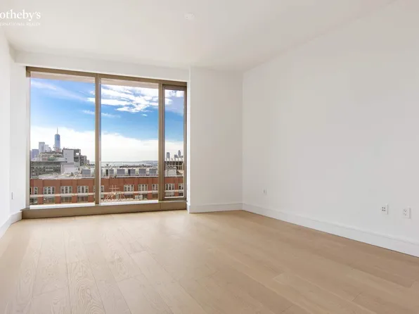 500 West 18th Street image 7 of 16