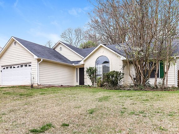 3rd image of 202 Northbridge Dr