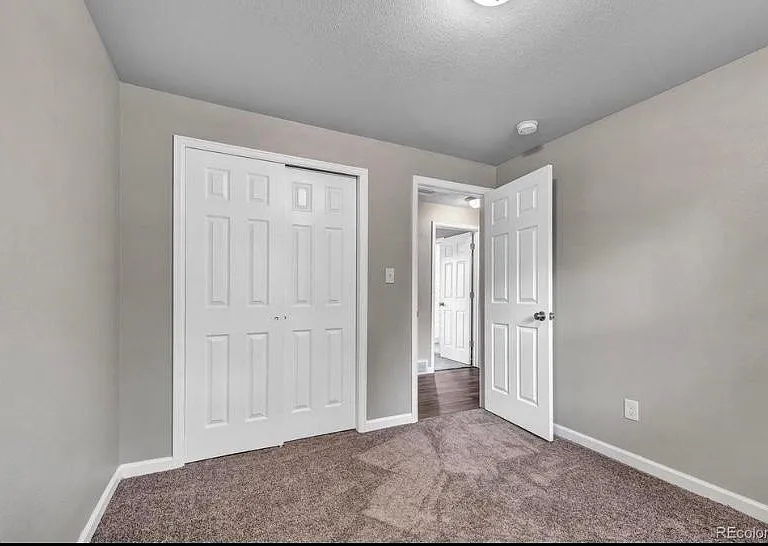 6261 W 74th Pl — Photo 12