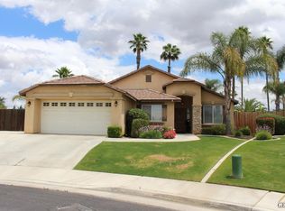 6022 Oneida Falls Dr, Bakersfield, CA 93312