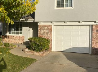 2542 Cumberland Rd, Sacramento, CA 95821